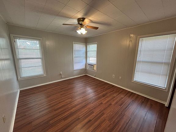 5th image of 4409 Bagby Ave
