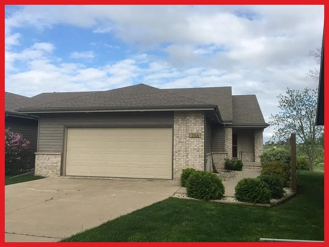 206 Bayfield Way photo 1