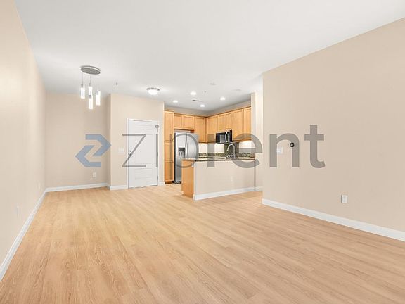 5th image of 3877 Pell Pl Unit 101