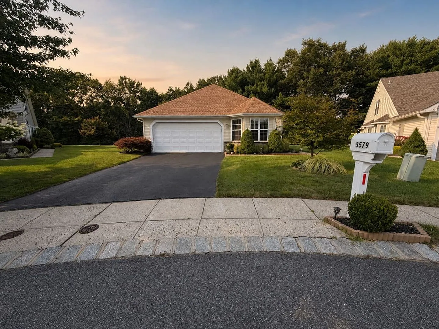 2-Bedroom Detached Home in Toms River 55+ Community — Photo 3