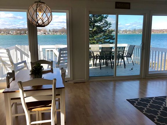 3rd image of 23914 S Shore Dr