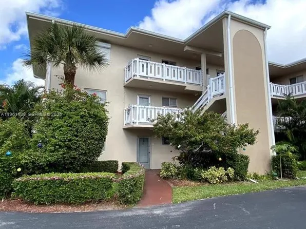 2640 S Garden Dr S #301, Lake Worth, FL 33461