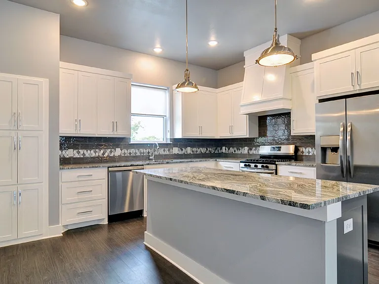2822 Forest Park Blvd — Photo 54