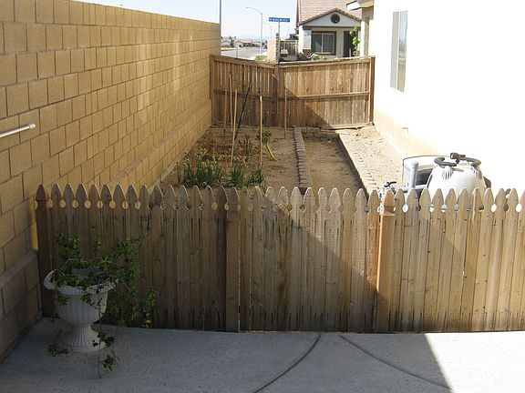 5th image of 11711 Winewood St