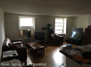2035 Walnut St APT 4, Philadelphia, PA 19103