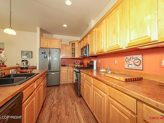 4th image of 1467 S Center Point Dr