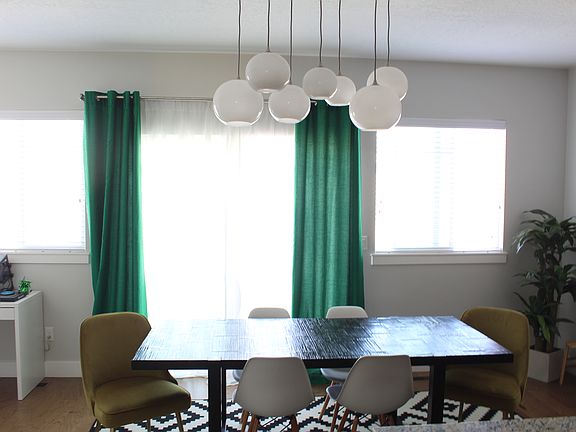 Dinning Room 1