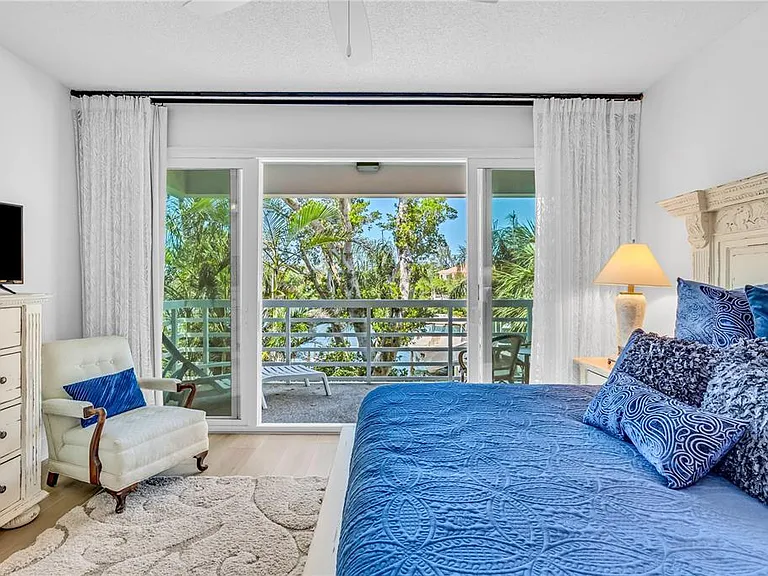 615 Dream Island Pl #201 — Photo 20