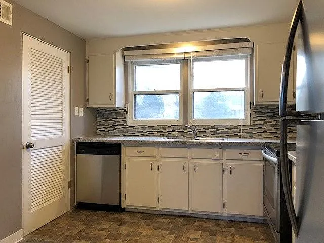 2445 Paseo Rd — Photo 19