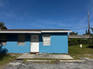 1976 Windsor Dr, North Palm Beach, FL 33408