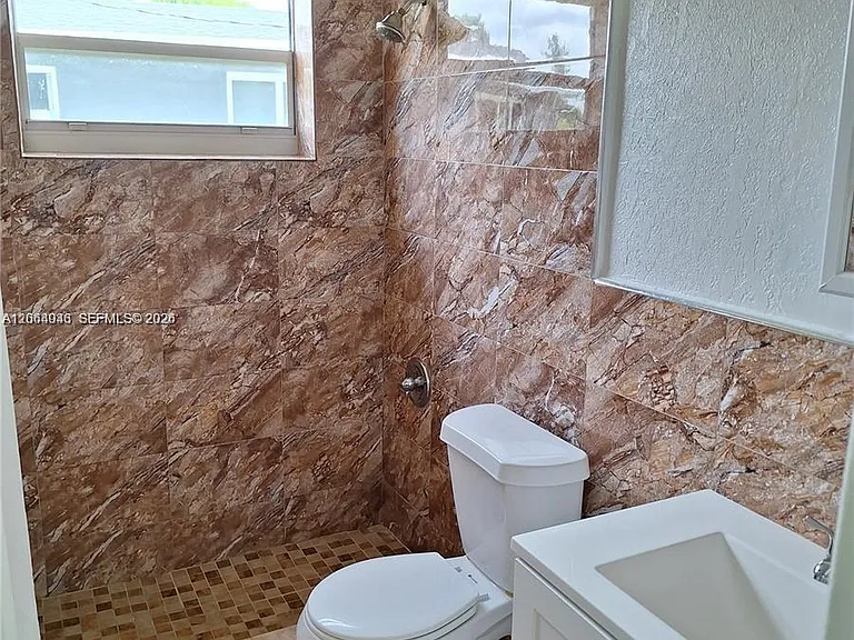 711 SW 64th Pkwy — Photo 10