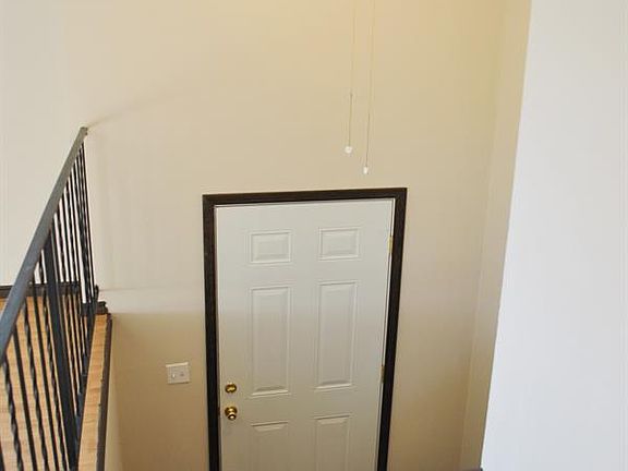 2nd image of 13821 E Valleyway Ave