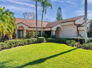 1008 Royal Birkdale Dr, Tarpon Springs, FL 34688