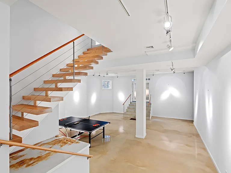 71 Corbett Dr — Photo 19