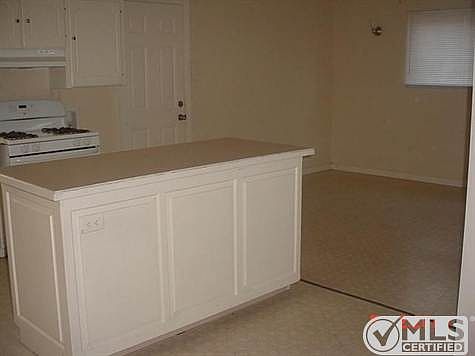 4th image of 9040 Fostoria Dr