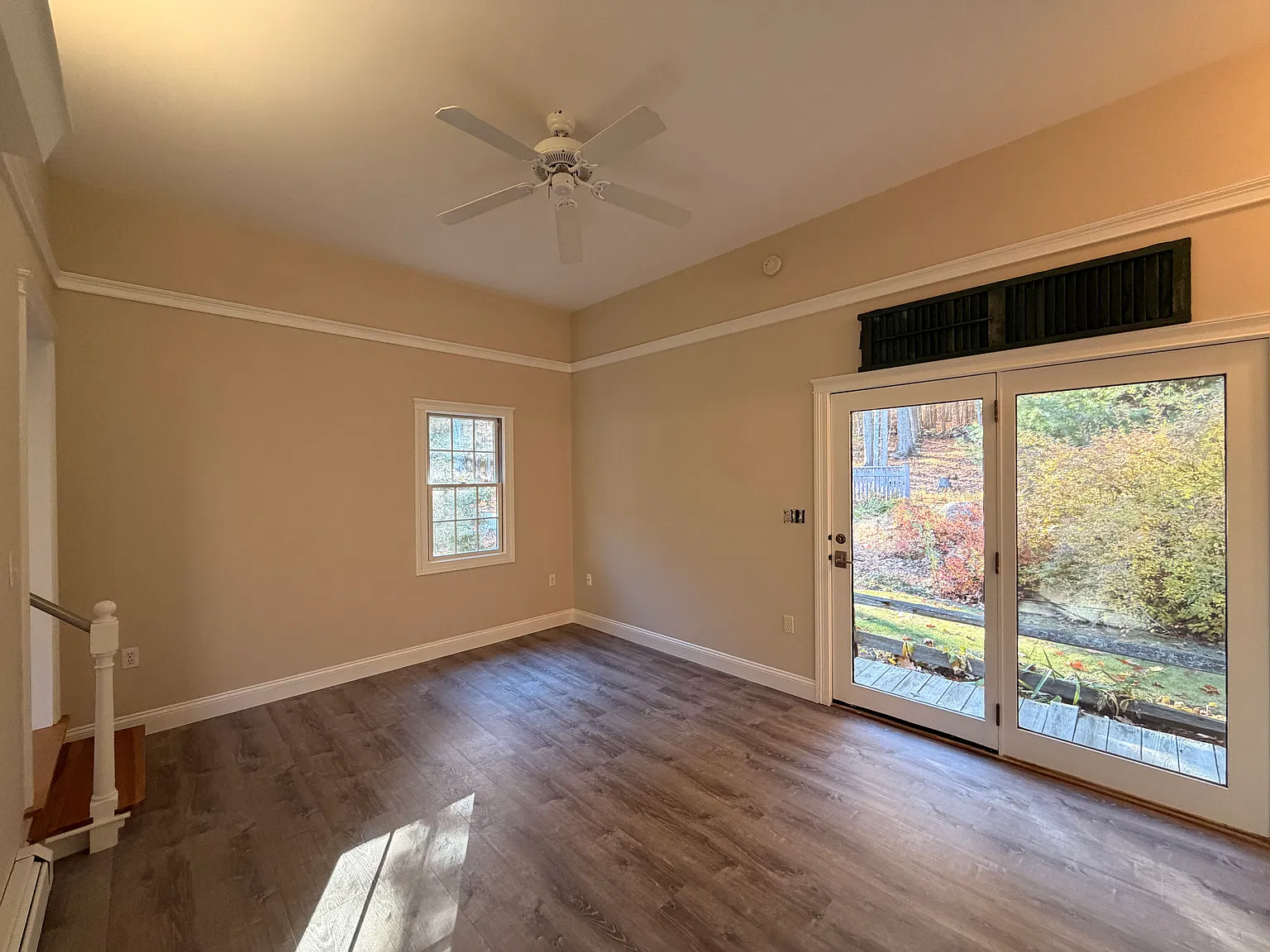 Studio, 552 sqft, $2,200 — Photo 2