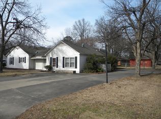 1511 S Buerkle St, Stuttgart, AR 72160
