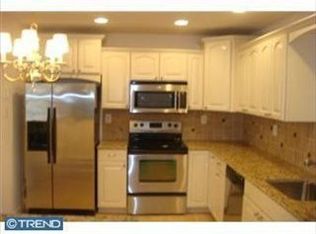 13 Picardy Pl, Southampton, NJ 08088