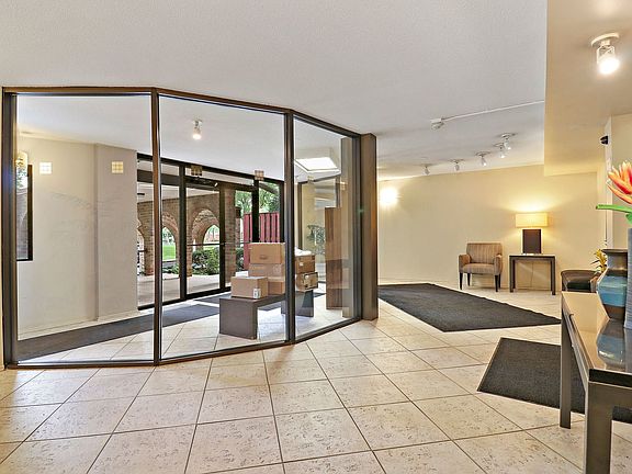 3rd image of 35 S Baybrook Dr Unit 214