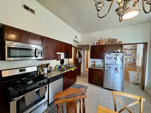 1145 W Webster Ave, Chicago, IL