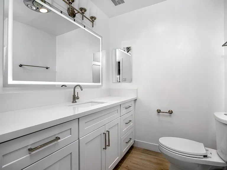 West Brent Apartments — Photo 59