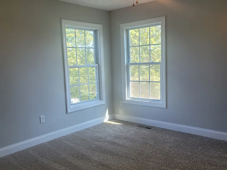 254 W Main St #254 — Photo 4