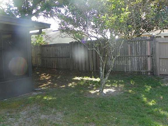4th image of 108 N Aberdeen Cir