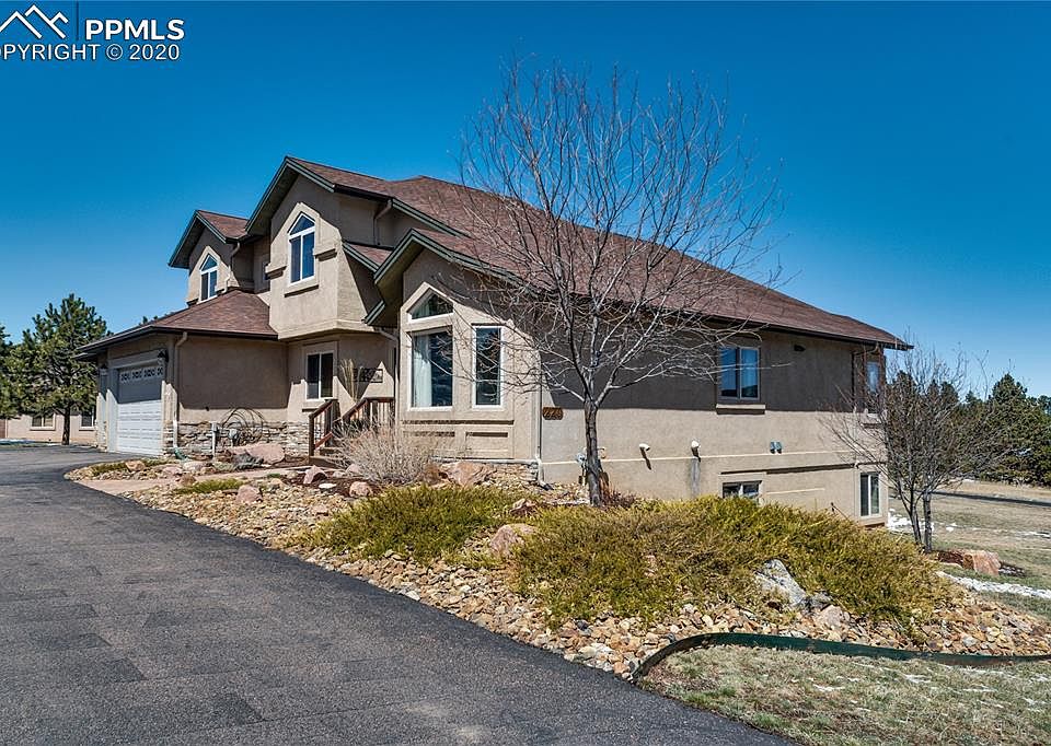 1st image of 220 Eagle Pines Ln