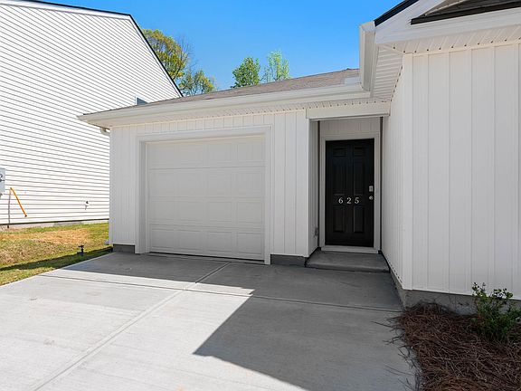 3rd image of 625 Evaleigh St Lot 27