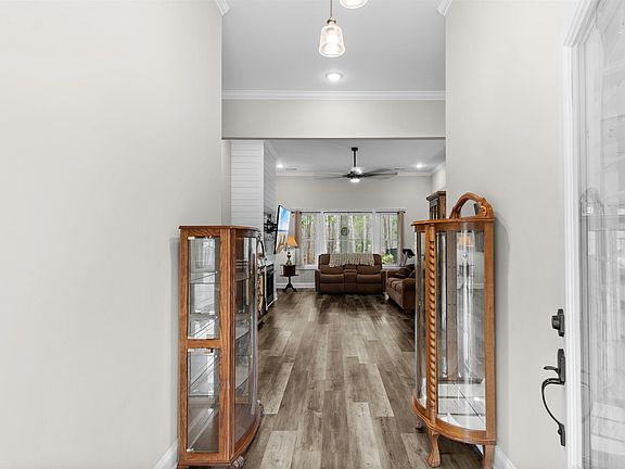 4th image of 109 Obd Way