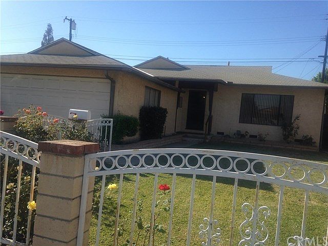 1st image of 13714 Calusa Ave