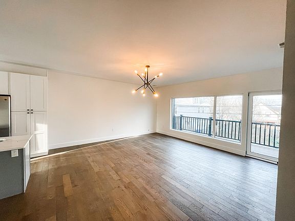 2nd image of 2474 Thurman St #1-3