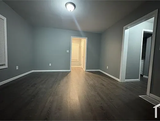 51 Bay St — Photo 10