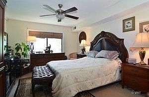 5th image of 4900 Foster St APT 411
