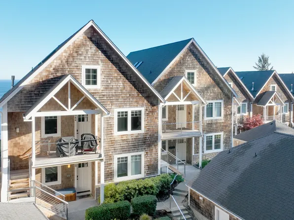 3972 Sunset Blvd #D101, Seaside, OR 97138