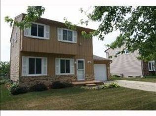 9096 Ascot Dr, Ypsilanti, MI
