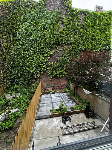 269 Alexander Ave #1B Photo 1