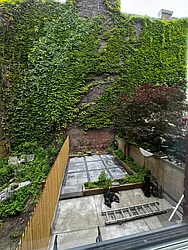 269 Alexander Avenue, #1B