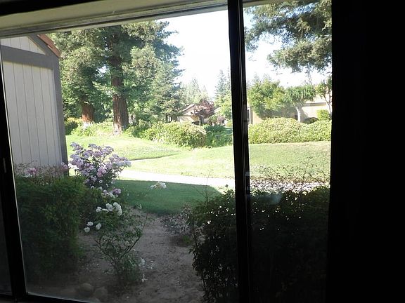 4th image of 1961 W Santa Ana Ave