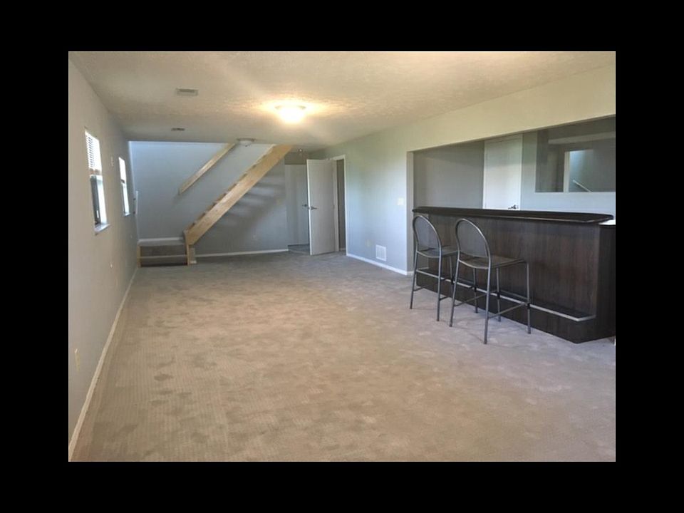 2nd image of 70 Biehl St