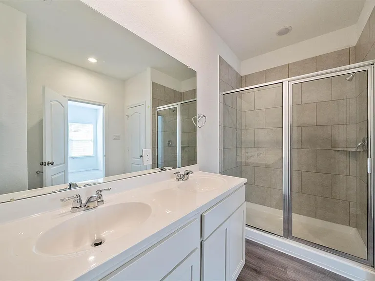 16743 Rover Ln — Photo 17