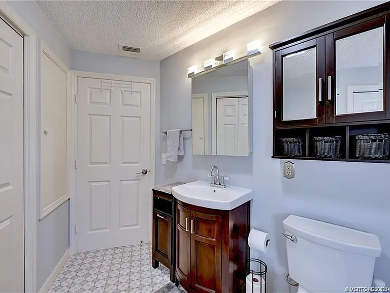 10701 S Ocean Dr #919 — Photo 17