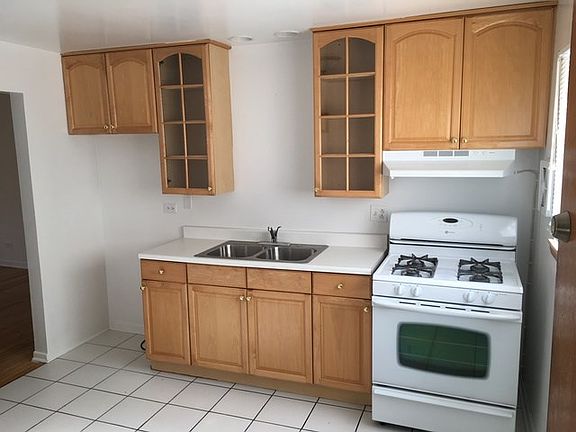 5th image of 450 N 3rd Ave