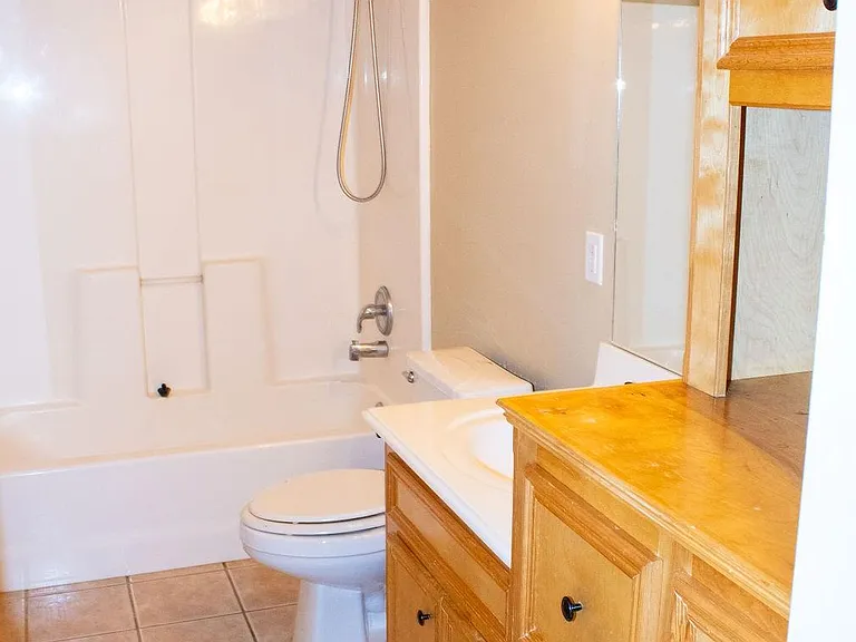 9550 Thousand Oaks Loop — Photo 15