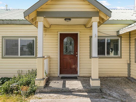 2nd image of 1140 Morningside Ln