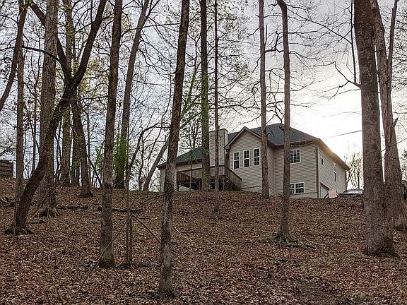 2nd image of 624 Bentwood Trl