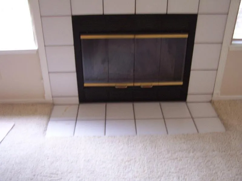 3 bed, 1200 sqft, $2,400 — Photo 4