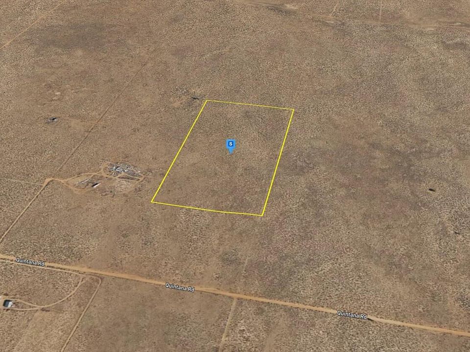 2nd image of 205 Quintana Rd