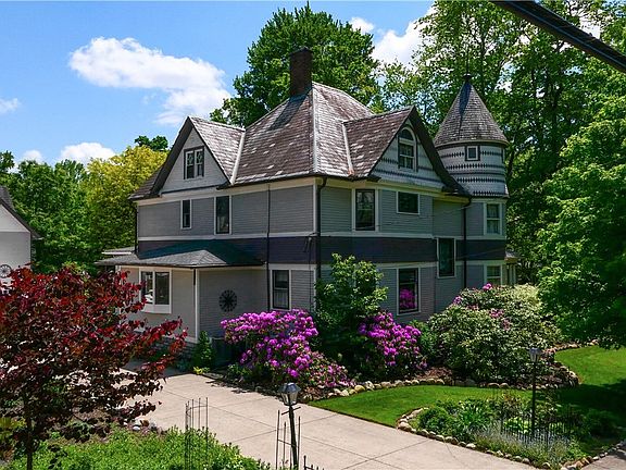 3rd image of 8165 Maple Ave