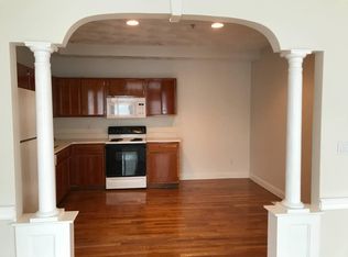 295 Dutton St #1C, Lowell, MA 01852